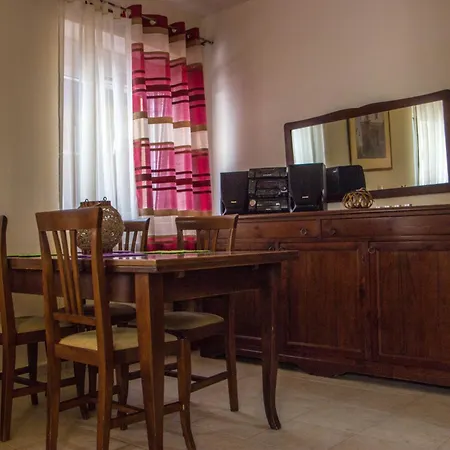 Elizabeth's Place * Heraklion
